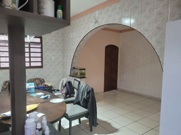 Imagem Casa com 3 Quartos à Venda, 195 m² em Jardim Uira - São José Dos Campos