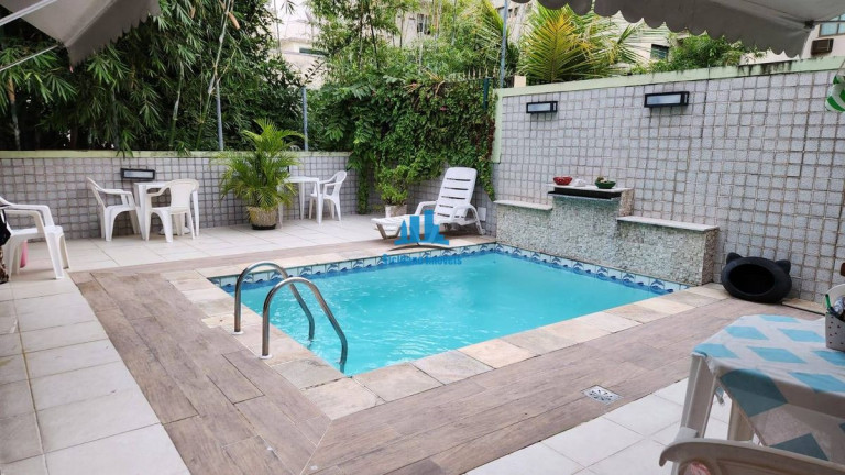 Imagem Casa com 4 Quartos à Venda, 175 m² em Ingá - Niterói