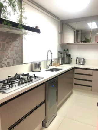 Imagem Casa com 3 Quartos à Venda, 140 m² em Santa Felicidade - Curitiba