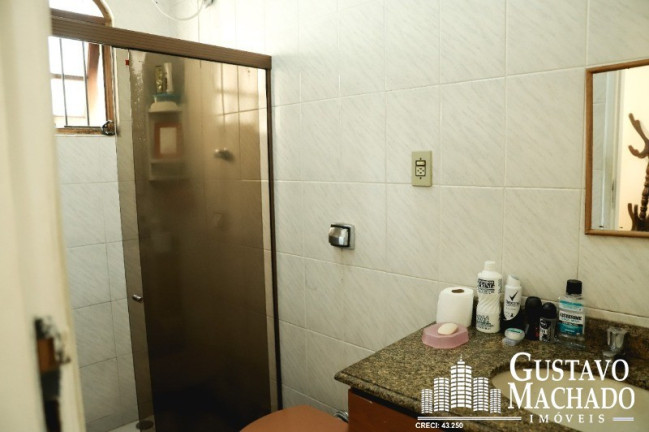Imagem Casa com 4 Quartos à Venda, 260 m² em Vila Santa Cecília - Volta Redonda