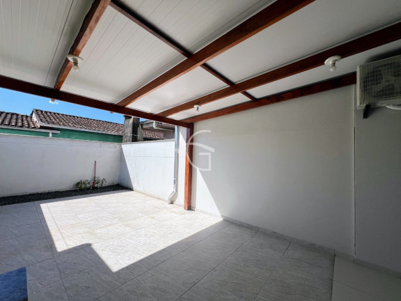 Imagem Casa com 2 Quartos à Venda, 75 m² em Guanabara - Joinville