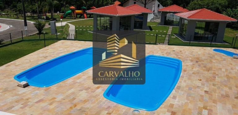 Imagem Casa com 3 Quartos à Venda, 300 m² em Praia De Fora - Palhoça Imagem Casa com 3 Quartos à Venda, 300 m² em Praia De Fora - Palhoça