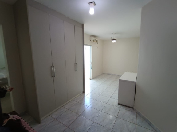 Imagem Casa com 3 Quartos à Venda, 356 m² em Jao - Goiania Imagem Casa com 3 Quartos à Venda, 356 m² em Jao - Goiania