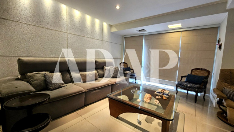 Imagem Casa com 3 Quartos à Venda, 140 m² em Vargem Pequena - Rio De Janeiro
