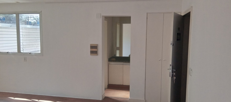 Sala Comercial à Venda, 41 m² em Vila Olímpia - São Paulo