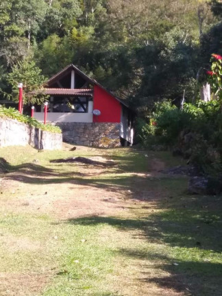 Imagem Casa com 5 Quartos à Venda, 250 m² em Iucas - Teresópolis Imagem Casa com 5 Quartos à Venda, 250 m² em Iucas - Teresópolis