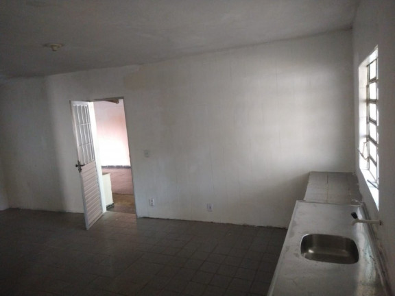 Imagem Casa com 3 Quartos para Alugar, 180 m² em Clima Bom - Maceió
