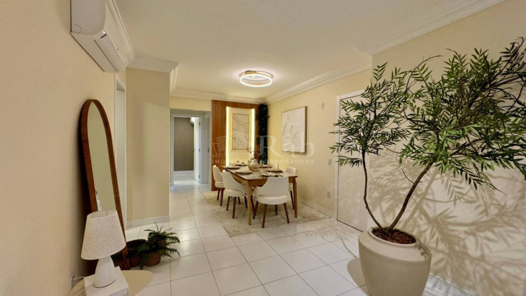Imagem Apartamento com 3 Quartos à Venda, 108 m² em Centro - Balneário Camboriú