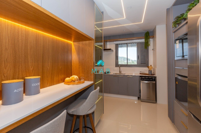 Imagem Apartamento com 4 Quartos à Venda, 218 m² em Centro - Balneário Camboriú