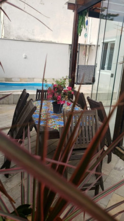 Imagem Casa com 1 Quarto à Venda, 200 m² em Vargem Pequena - Rio De Janeiro Imagem Casa com 1 Quarto à Venda, 200 m² em Vargem Pequena - Rio De Janeiro