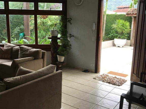 Imagem Casa com 5 Quartos à Venda, em Jardim Carolina - Ubatuba Imagem Casa com 5 Quartos à Venda, em Jardim Carolina - Ubatuba