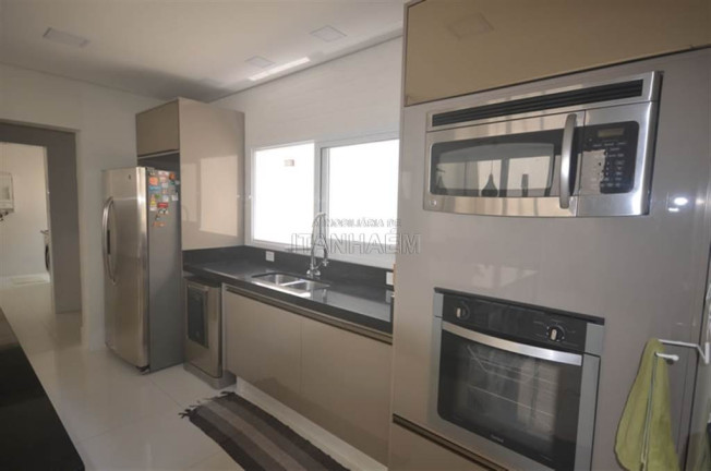 Imagem Sobrado com 5 Quartos à Venda, 375 m² em Cibratel Ii - Itanhaem Imagem Sobrado com 5 Quartos à Venda, 375 m² em Cibratel Ii - Itanhaem