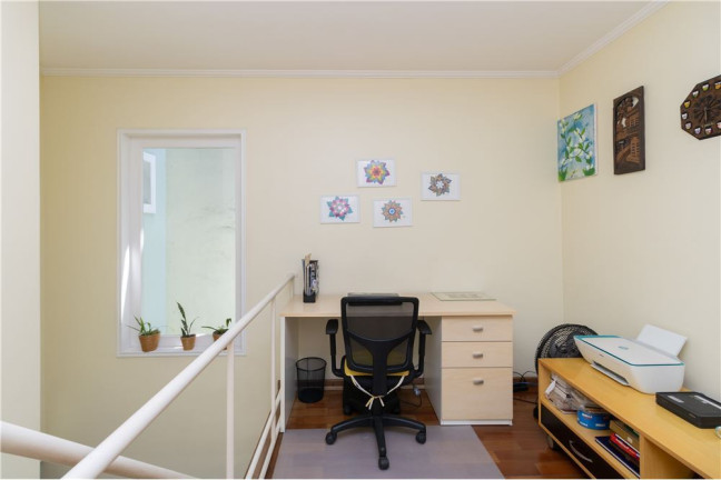 Imagem Casa com 3 Quartos à Venda, em Parque Renato Maia - Guarulhos Imagem Casa com 3 Quartos à Venda, em Parque Renato Maia - Guarulhos