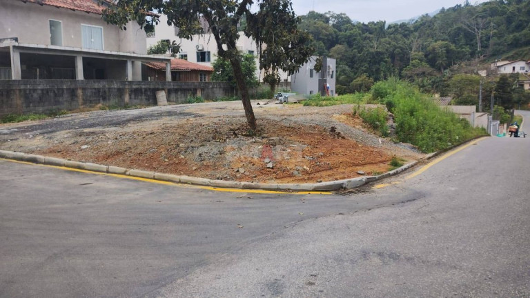 Imagem Terreno à Venda, 412 m² em Vila Lenzi - Jaraguá Do Sul Imagem Terreno à Venda, 412 m² em Vila Lenzi - Jaraguá Do Sul