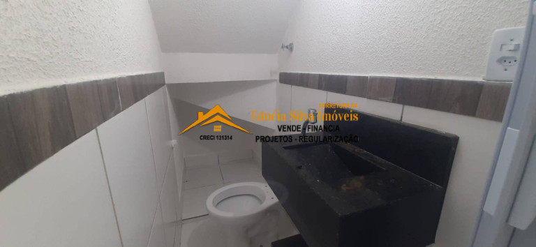 Imagem Sobrado com 2 Quartos à Venda,  em Jardim Praia Grande - Mongaguá