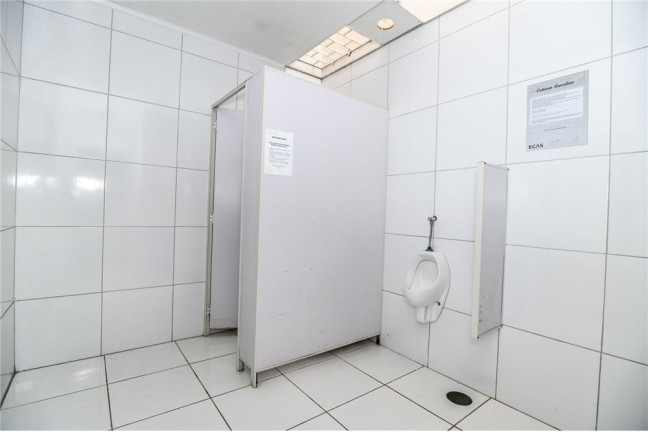 Imagem Casa com 6 Quartos à Venda,  em Passo Da Areia - Porto Alegre