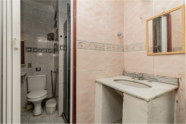 Imagem Apartamento com 3 Quartos à Venda, 82 m² em Centro Histórico - Porto Alegre Imagem Apartamento com 3 Quartos à Venda, 82 m² em Centro Histórico - Porto Alegre