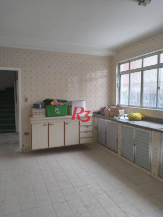 Imagem Casa com 3 Quartos para Alugar, 150 m² em Encruzilhada - Santos Imagem Casa com 3 Quartos para Alugar, 150 m² em Encruzilhada - Santos
