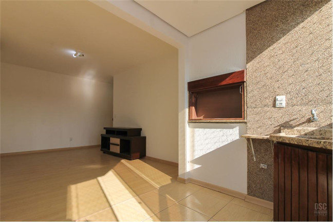 Imagem Imóvel com 2 Quartos à Venda, em Cavalhada - Porto Alegre Imagem Imóvel com 2 Quartos à Venda, em Cavalhada - Porto Alegre