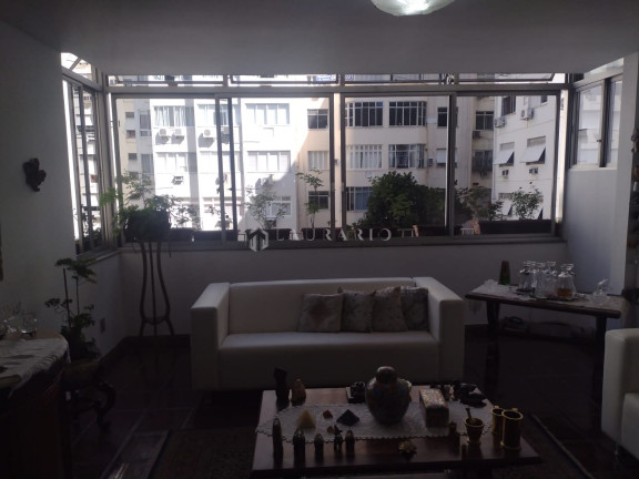 Imagem Apartamento com 3 Quartos à Venda, 105 m² em Copacabana - Rio De Janeiro Imagem Apartamento com 3 Quartos à Venda, 105 m² em Copacabana - Rio De Janeiro