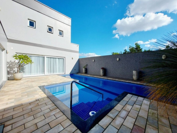 Imagem Casa com 3 Quartos à Venda, 275 m²