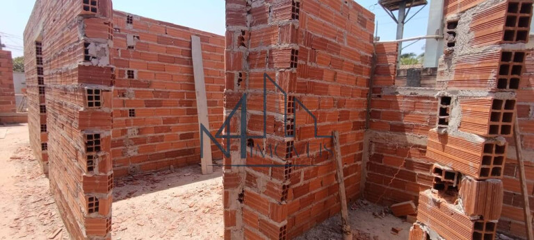 Imagem Casa com 3 Quartos à Venda, 180 m² em Independência - 3º Complemento - Aparecida De Goiânia Imagem Casa com 3 Quartos à Venda, 180 m² em Independência - 3º Complemento - Aparecida De Goiânia