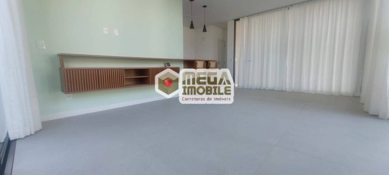 Imagem Casa com 3 Quartos à Venda, 166 m² em Itacorubi - Florianópolis Imagem Casa com 3 Quartos à Venda, 166 m² em Itacorubi - Florianópolis