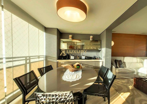 Imagem Imóvel com 4 Quartos à Venda, 540 m² em Vila Da Serra - Nova Lima Imagem Imóvel com 4 Quartos à Venda, 540 m² em Vila Da Serra - Nova Lima