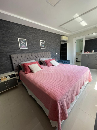 Imagem Apartamento com 3 Quartos à Venda, 136 m² em Centro - Balneário Camboriú