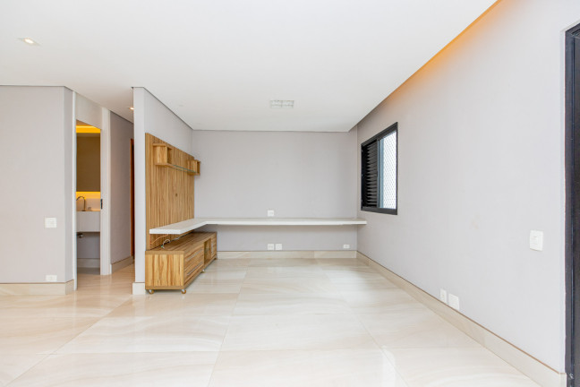 Imagem Apartamento com 2 Quartos à Venda, 90 m² em Moema - São Paulo Imagem Apartamento com 2 Quartos à Venda, 90 m² em Moema - São Paulo