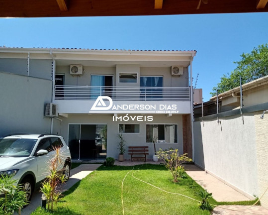 Imagem Casa com 3 Quartos à Venda, 180 m² em Centro - Caraguatatuba Imagem Casa com 3 Quartos à Venda, 180 m² em Centro - Caraguatatuba