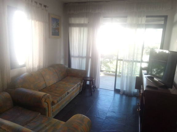 Imagem Apartamento com 4 Quartos para Temporada, 110 m² em Guarujá Imagem Apartamento com 4 Quartos para Temporada, 110 m² em Guarujá