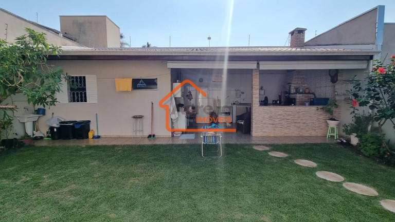 Imagem Casa com 3 Quartos à Venda, 140 m² em Jardim Patrícia - Mogi Mirim Imagem Casa com 3 Quartos à Venda, 140 m² em Jardim Patrícia - Mogi Mirim