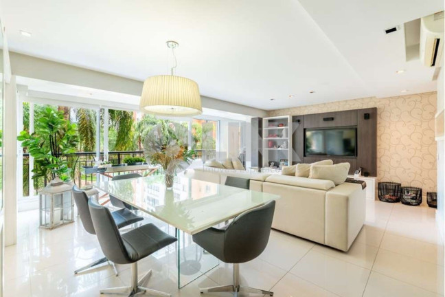 Imagem Apartamento com 3 Quartos à Venda, 141 m² em Jardim Europa - Porto Alegre Imagem Apartamento com 3 Quartos à Venda, 141 m² em Jardim Europa - Porto Alegre