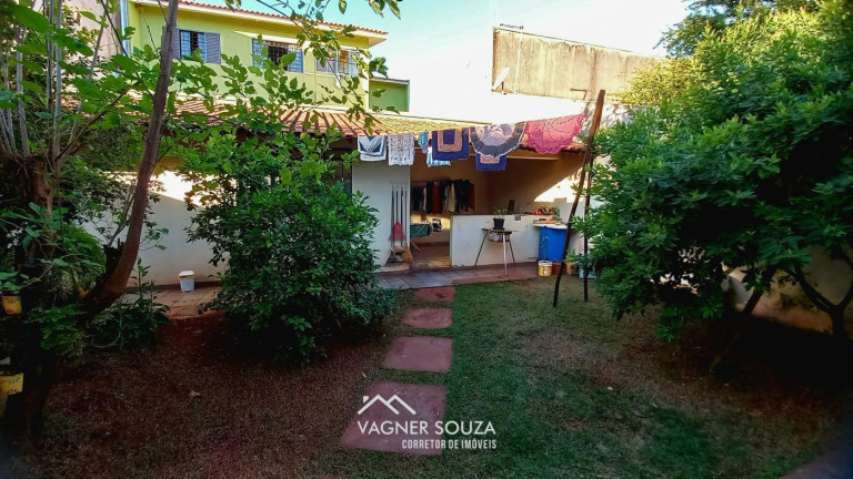 Imagem Casa com 4 Quartos à Venda, 141 m² em Jardim Paraíso - Maringá Imagem Casa com 4 Quartos à Venda, 141 m² em Jardim Paraíso - Maringá