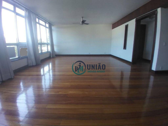 Apartamento com 4 Quartos à Venda, 250 m² em Icaraí - Niterói