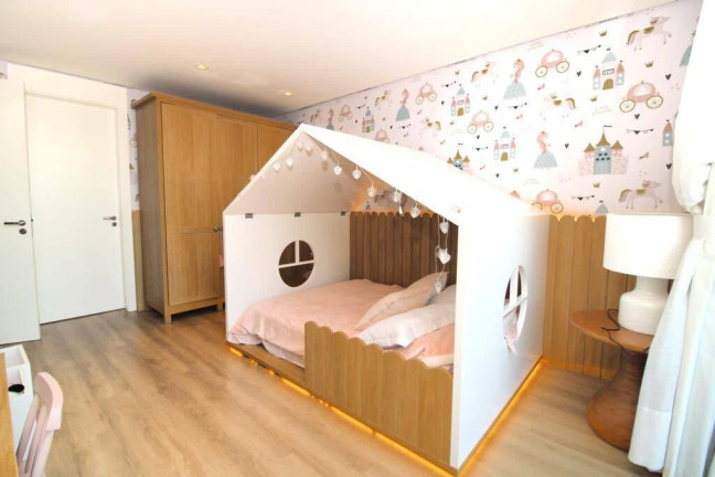 Imagem Casa com 5 Quartos à Venda, em Xangri-lá Imagem Casa com 5 Quartos à Venda, em Xangri-lá