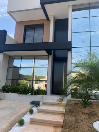 Imagem Casa com 3 Quartos à Venda, 200 m² em Horto Florestal - Sorocaba Imagem Casa com 3 Quartos à Venda, 200 m² em Horto Florestal - Sorocaba