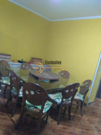 Imagem Casa com 3 Quartos à Venda, 204 m² em Vila Pires - Santo André