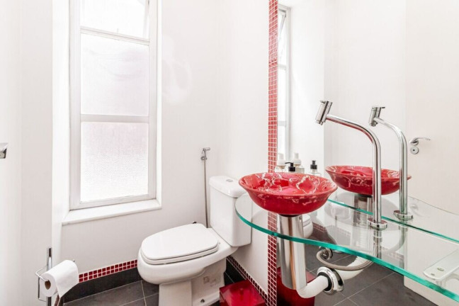 Imagem Apartamento com 3 Quartos à Venda, 110 m² em Moinhos De Vento - Porto Alegre Imagem Apartamento com 3 Quartos à Venda, 110 m² em Moinhos De Vento - Porto Alegre