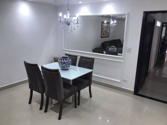 Imagem Casa com 3 Quartos à Venda, 250 m² em Taboão - São Bernardo Do Campo