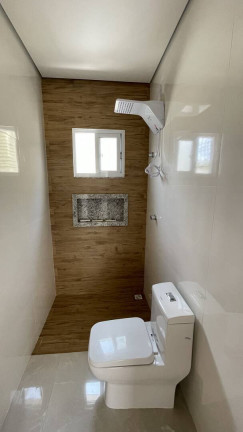 Imagem Casa com 2 Quartos à Venda, 80 m² em Centro - Balneário Piçarras Imagem Casa com 2 Quartos à Venda, 80 m² em Centro - Balneário Piçarras