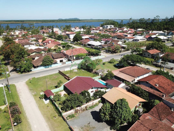 Imagem Terreno à Venda, 221 m² em Pinheiros - Balneário Barra Do Sul Imagem Terreno à Venda, 221 m² em Pinheiros - Balneário Barra Do Sul
