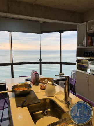 Apartamento com 4 Quartos para Temporada, 180 m² em Centro - Balneário Camboriú