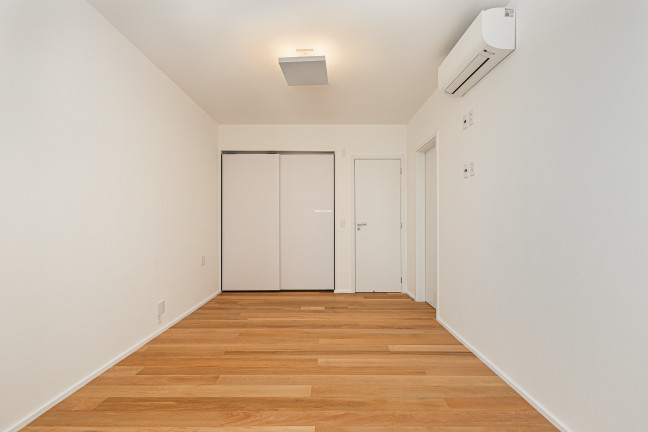 Imagem Imóvel com 3 Quartos à Venda, 151 m² em Vila Nova Conceição - São Paulo