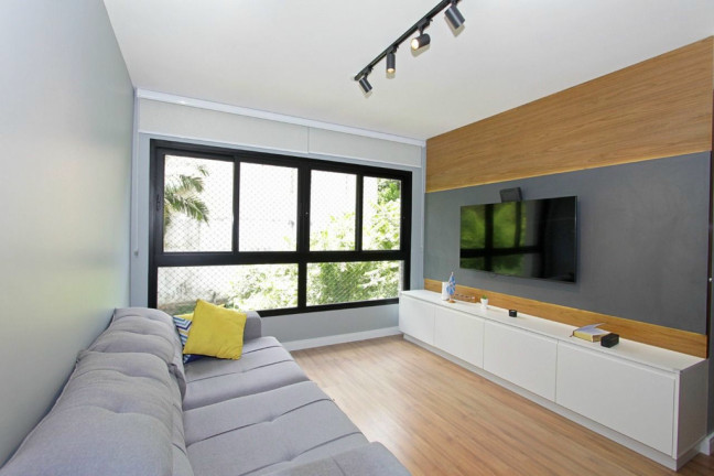 Imagem Apartamento com 3 Quartos à Venda, 101 m² em Menino Deus - Porto Alegre Imagem Apartamento com 3 Quartos à Venda, 101 m² em Menino Deus - Porto Alegre