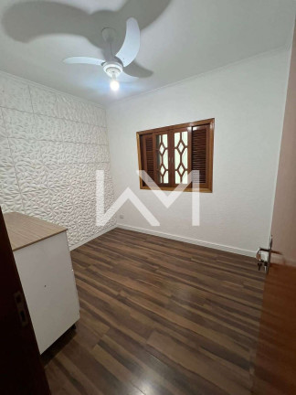 Imagem Sobrado com 3 Quartos à Venda, 250 m² em Parque Flamengo - Guarulhos Imagem Sobrado com 3 Quartos à Venda, 250 m² em Parque Flamengo - Guarulhos