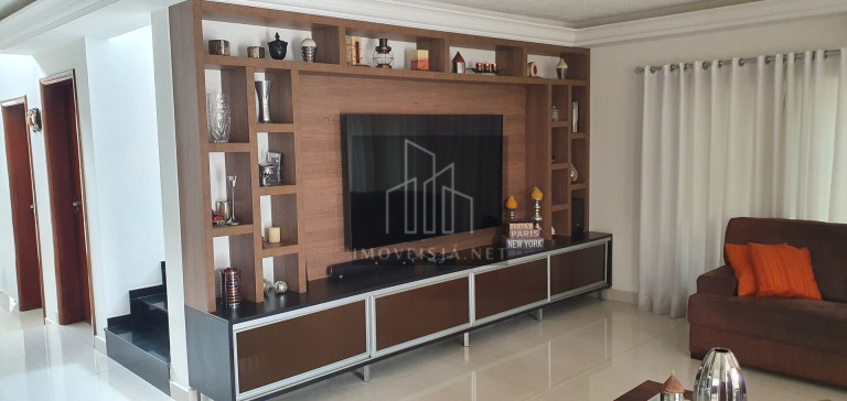 Imagem Casa com 4 Quartos à Venda, 460 m² em Tamboré - Santana De Parnaíba Imagem Casa com 4 Quartos à Venda, 460 m² em Tamboré - Santana De Parnaíba