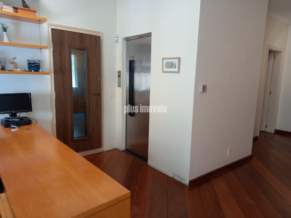 Imagem Casa com 4 Quartos à Venda, 557 m² em Cidade Jardim - São Paulo Imagem Casa com 4 Quartos à Venda, 557 m² em Cidade Jardim - São Paulo