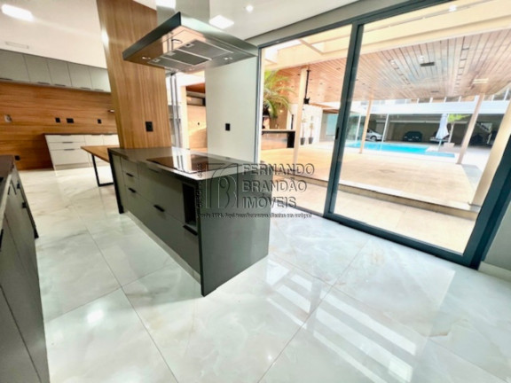 Imagem Casa com 7 Quartos à Venda, 1.059 m² em Barra Da Tijuca - Rio De Janeiro Imagem Casa com 7 Quartos à Venda, 1.059 m² em Barra Da Tijuca - Rio De Janeiro
